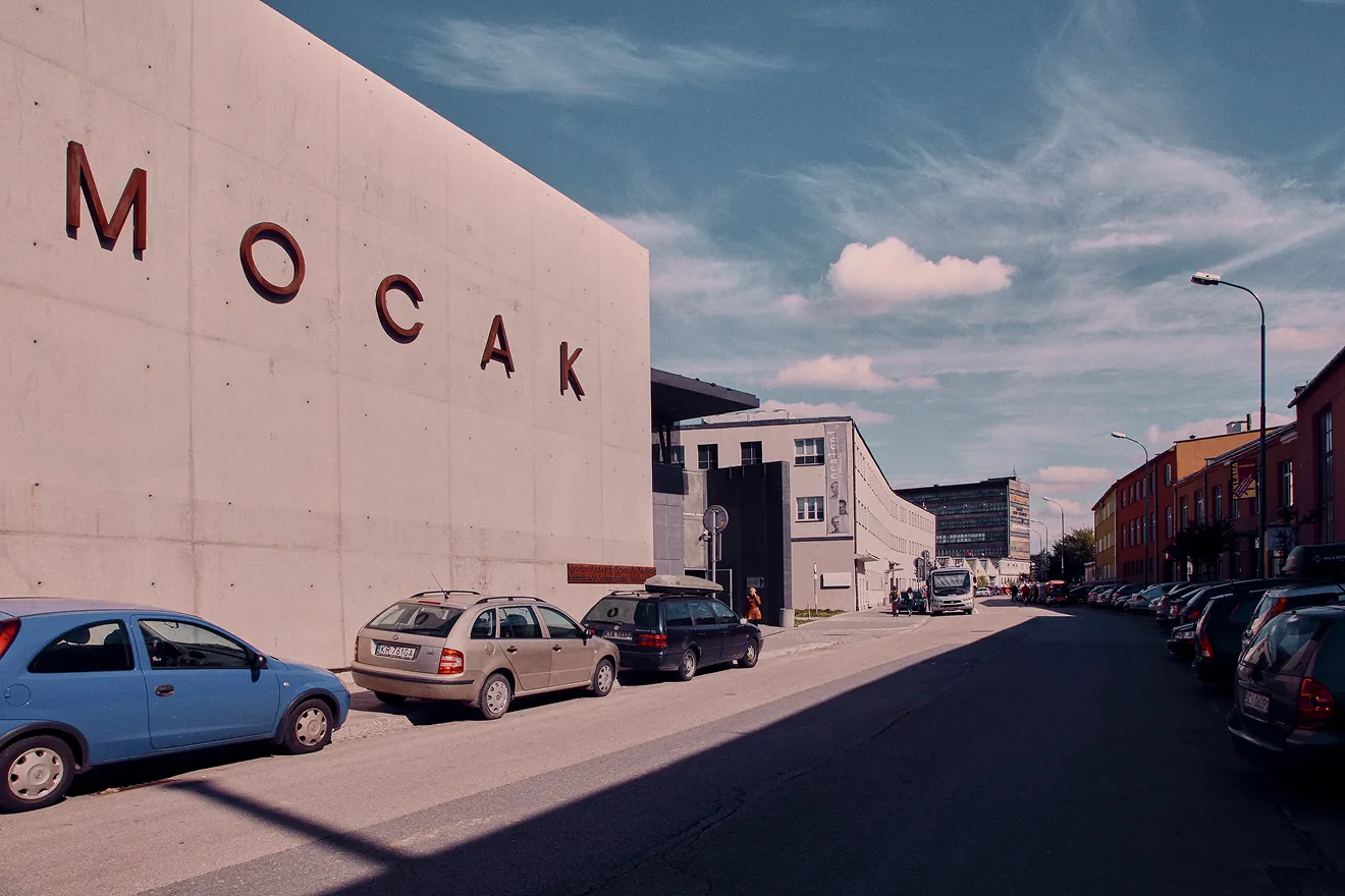 MOCAK i widok na ul. Lipową, 2013